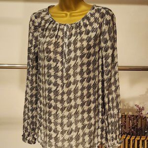 WHBM shimmer houndstooth blouse